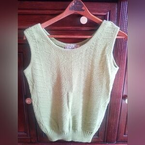 Women's Green Vest Medium